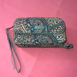 Vera Bradley wristlet wallet